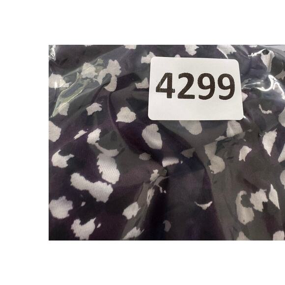 Alfani Womens Large Black White Purple Pattern Short Sleeve Rayon Top NEW - Picture 9 of 9